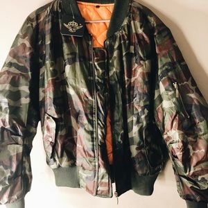 Camo bomber jacket